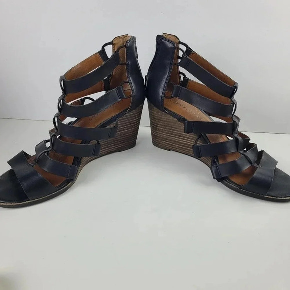 Lucky Brand Jensa black strappy wedge sandal - Picture 3 of 10